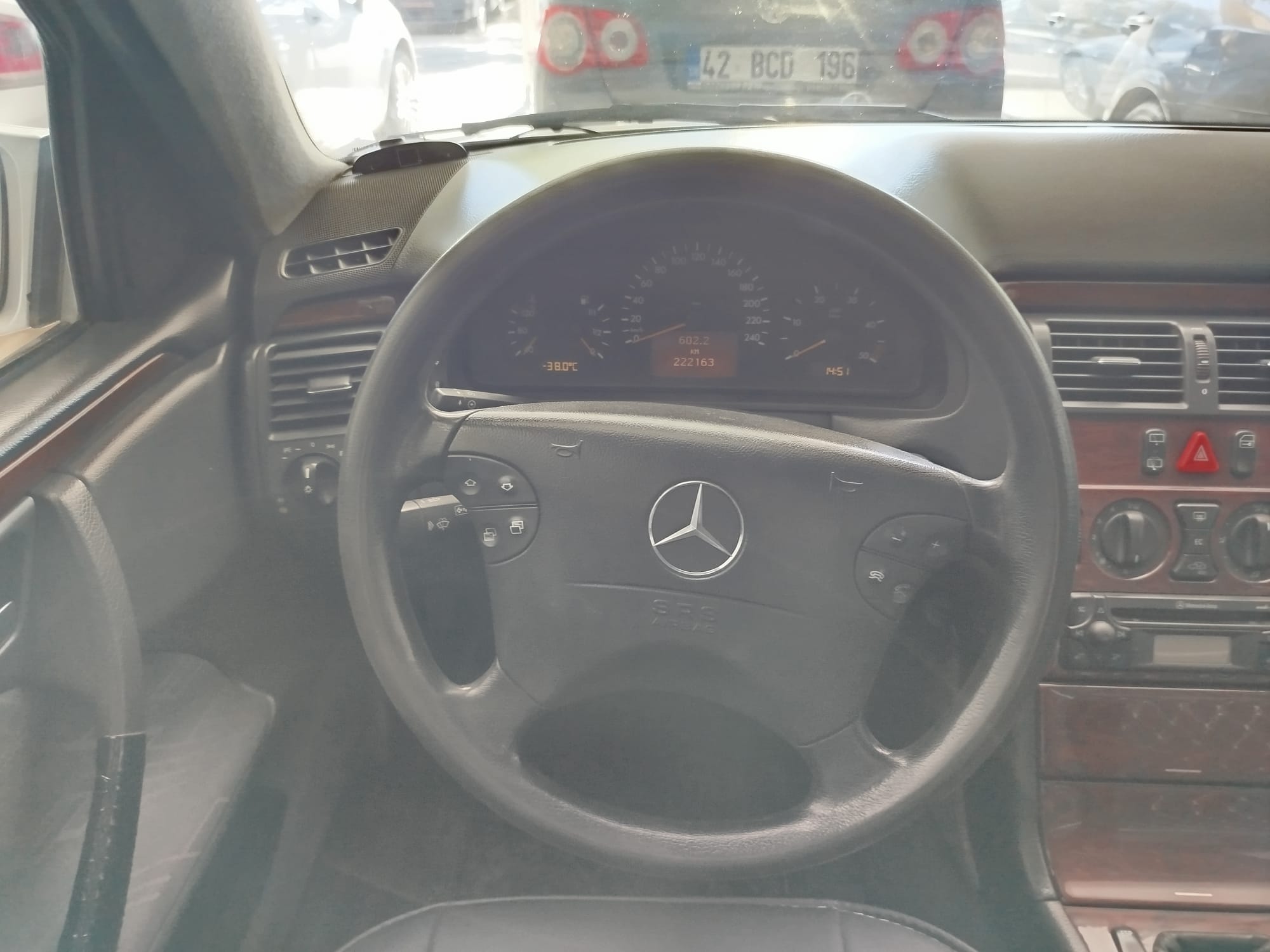 Mercedes-Benz E 220 D - Görsel 5