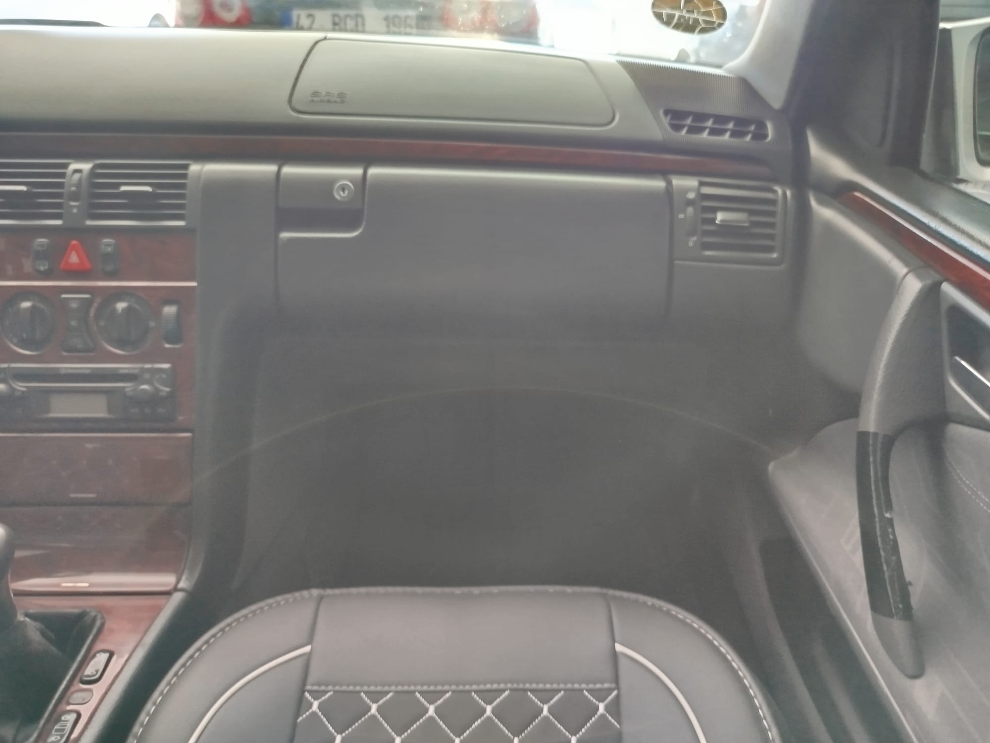 Mercedes-Benz E 220 D - Görsel 7